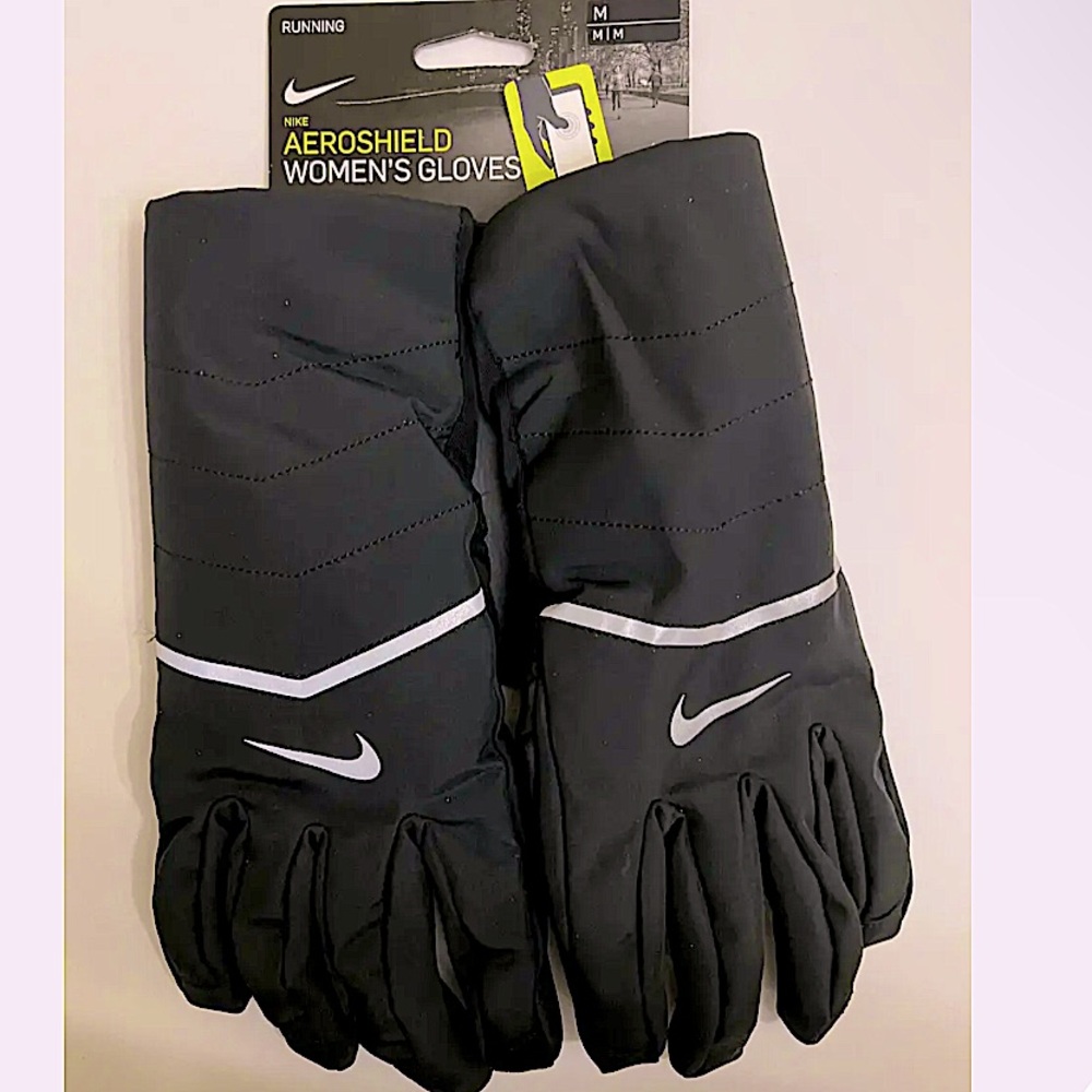 Nike gloves